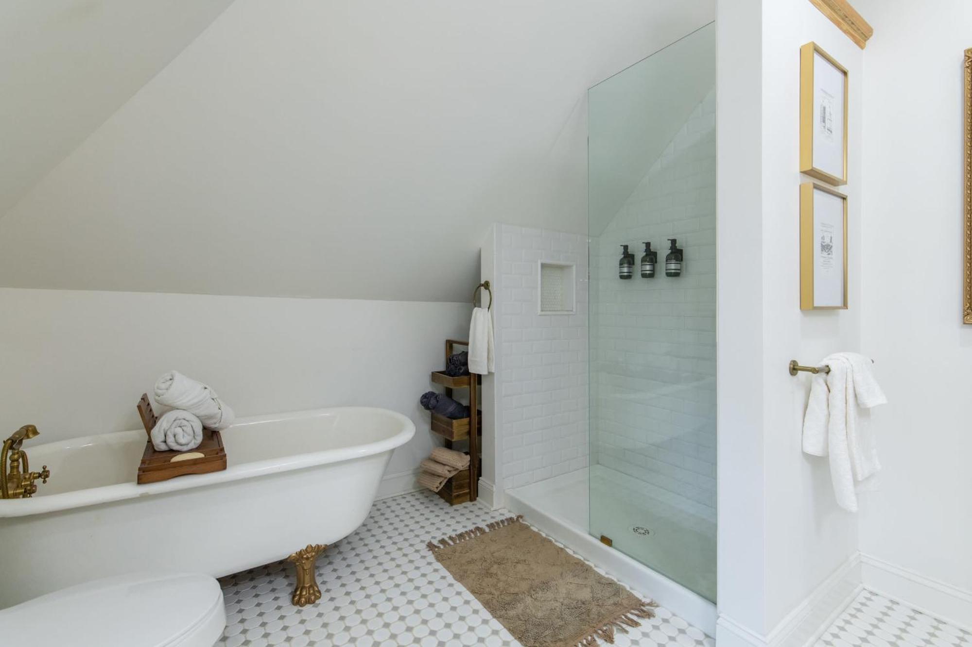 Loft On Capital - Ideally Located To Distilleries Frankfort Kültér fotó