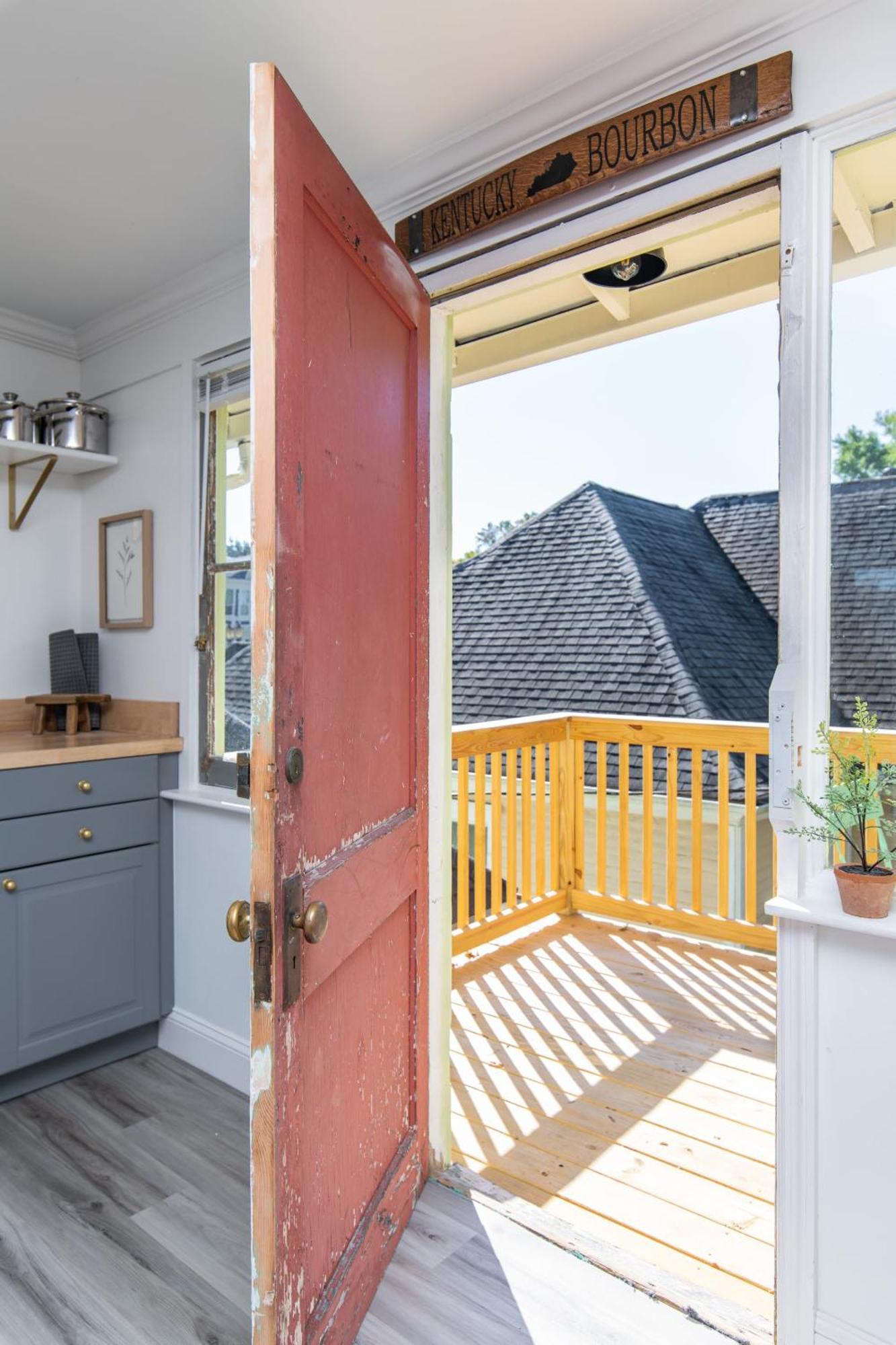 Loft On Capital - Ideally Located To Distilleries Frankfort Kültér fotó